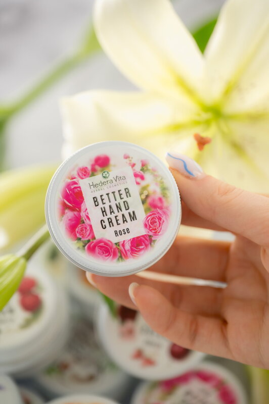 KRÉM NA RUKY A NECHTY – RUŽA, 30ml KRÉM NA RUKY A NECHTY – RUŽA, 30ml